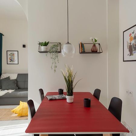 Mooeve Exarchia Apartment Athens Ngoại thất bức ảnh