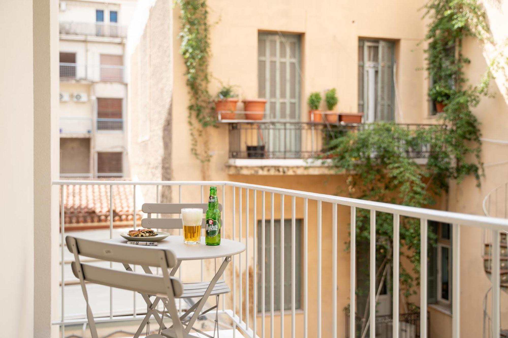 Mooeve Exarchia Apartment Athens Ngoại thất bức ảnh