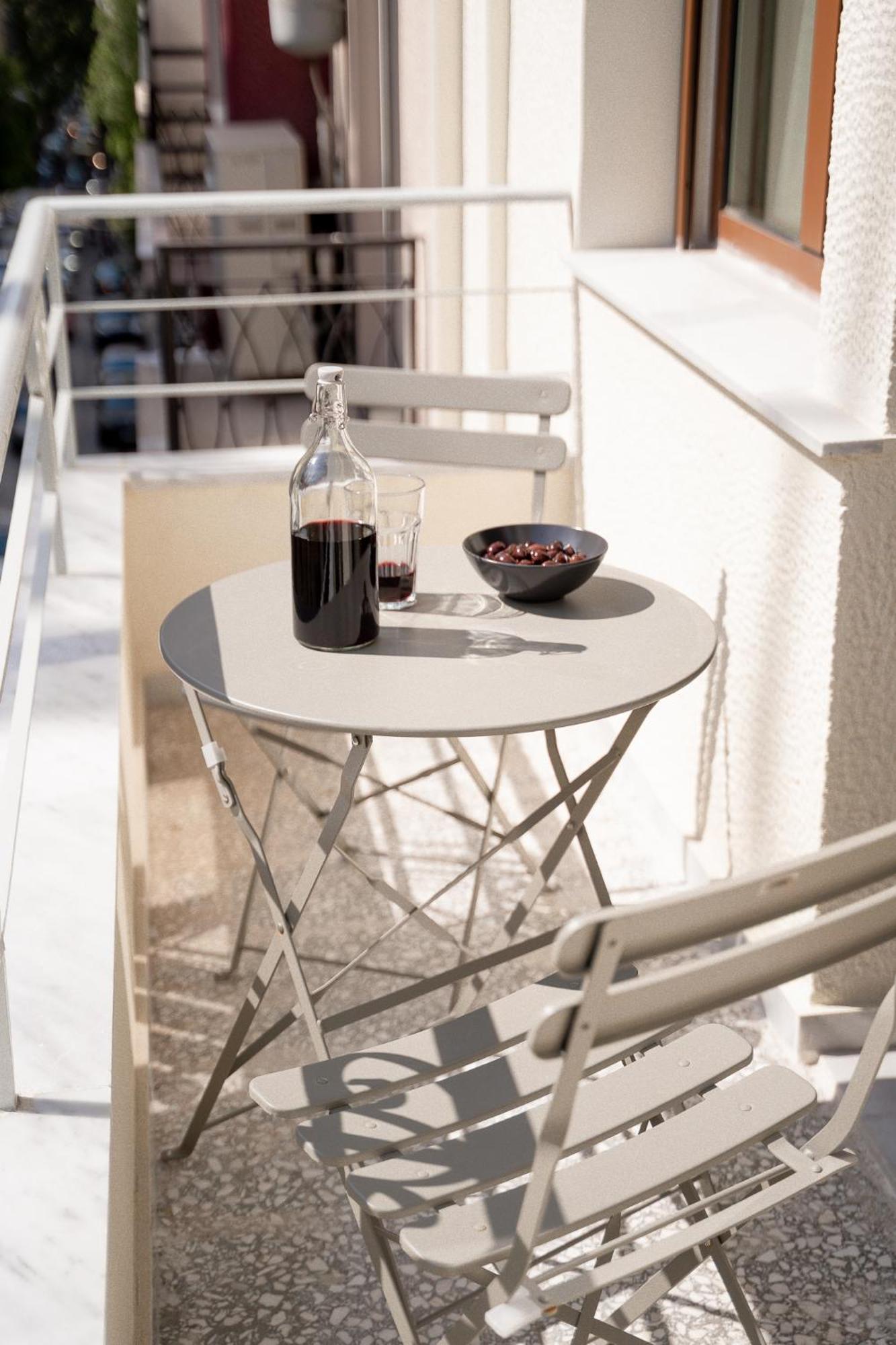 Mooeve Exarchia Apartment Athens Ngoại thất bức ảnh